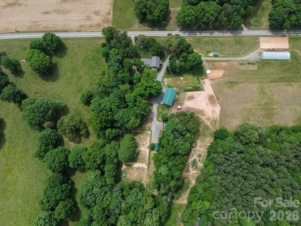 4844 Saint Paul Church Road Hamptonville, NC 27020