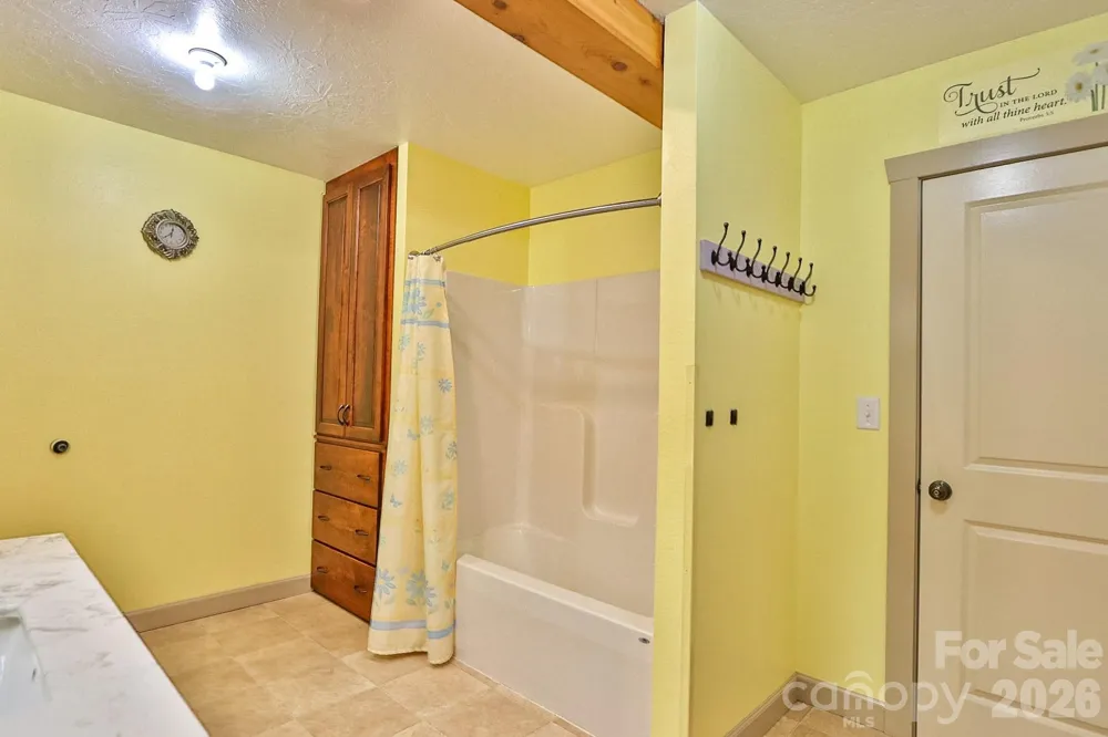 4844 Saint Paul Church Road Hamptonville, NC 27020