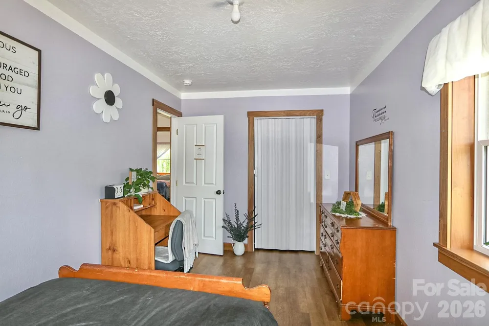 4844 Saint Paul Church Road Hamptonville, NC 27020