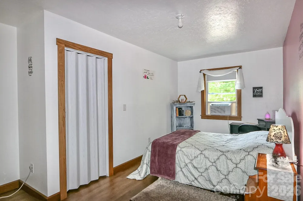 4844 Saint Paul Church Road Hamptonville, NC 27020