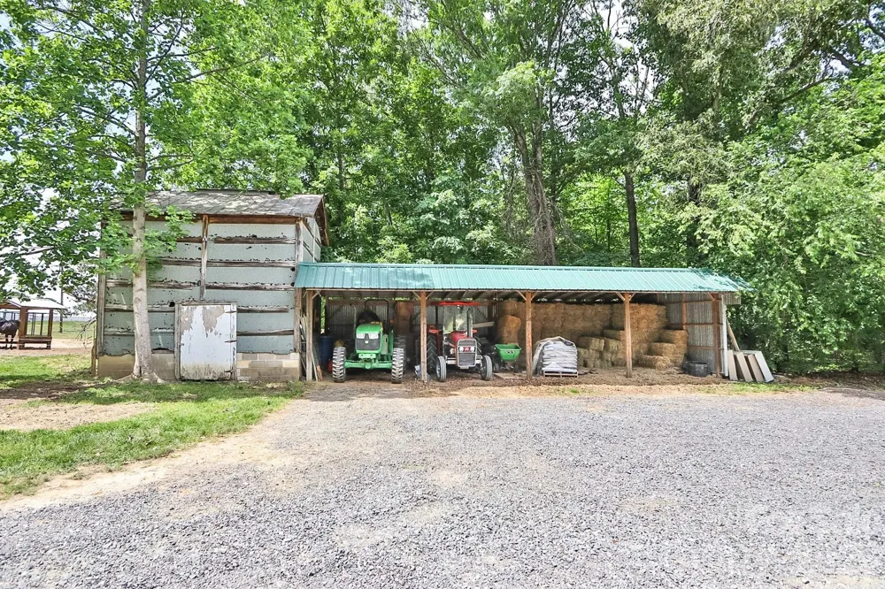 4844 Saint Paul Church Road Hamptonville, NC 27020