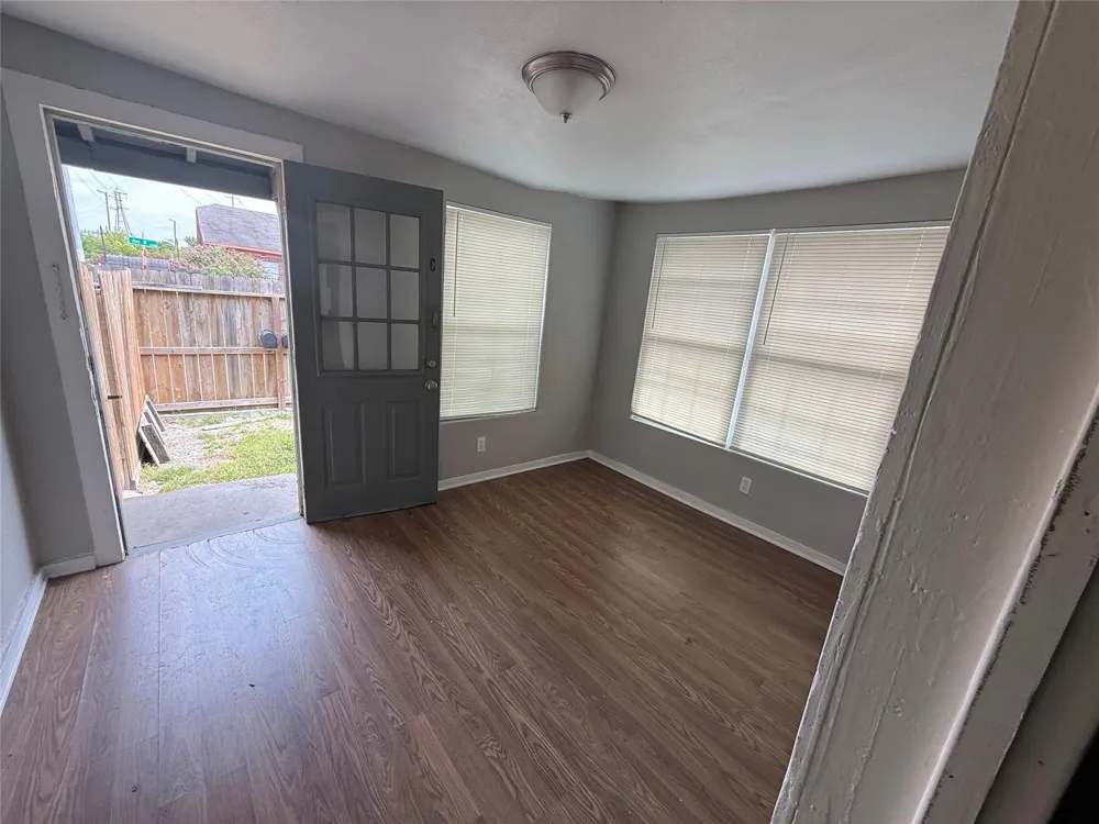 6602 Avenue R #C Houston, TX 77011