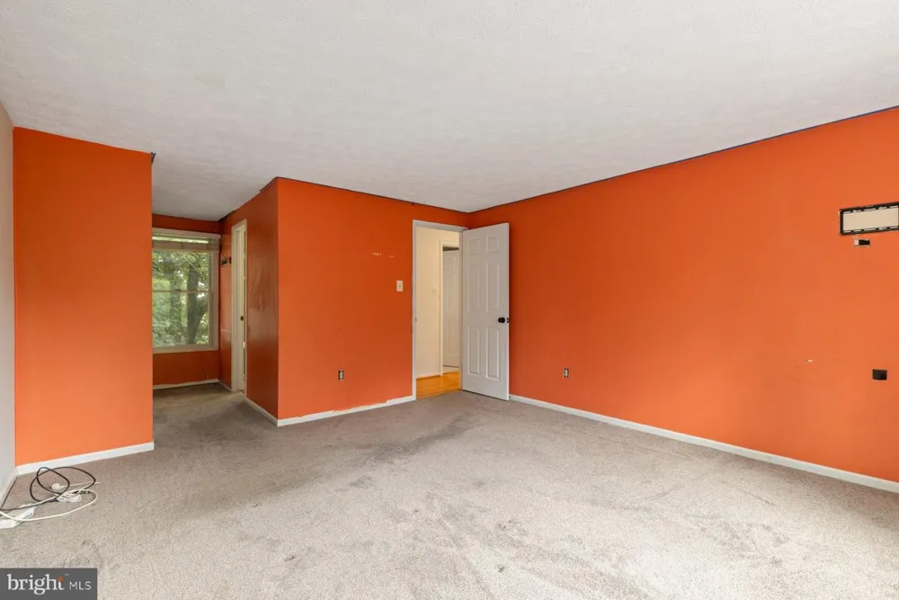 2 TOPWOOD COURT Parkville, MD 21234