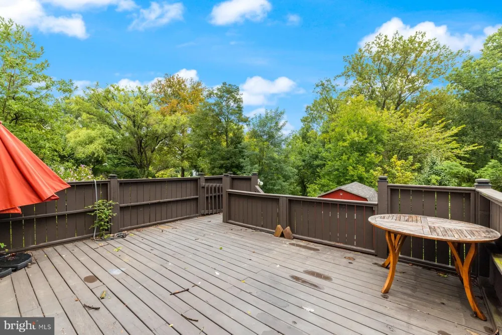 2 TOPWOOD COURT Parkville, MD 21234