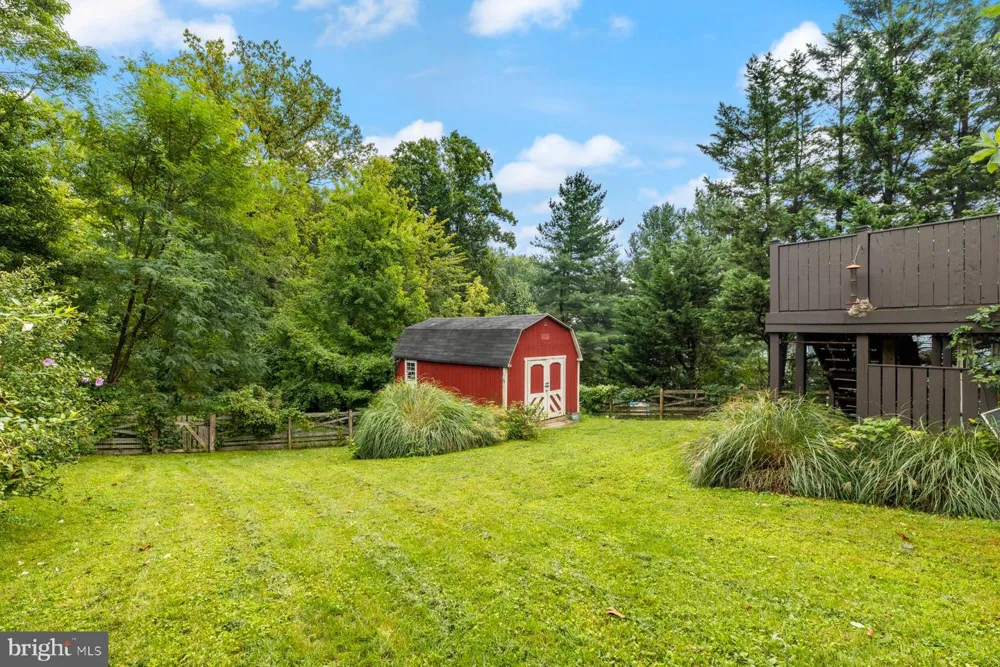 2 TOPWOOD COURT Parkville, MD 21234