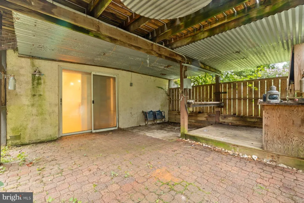 2 TOPWOOD COURT Parkville, MD 21234