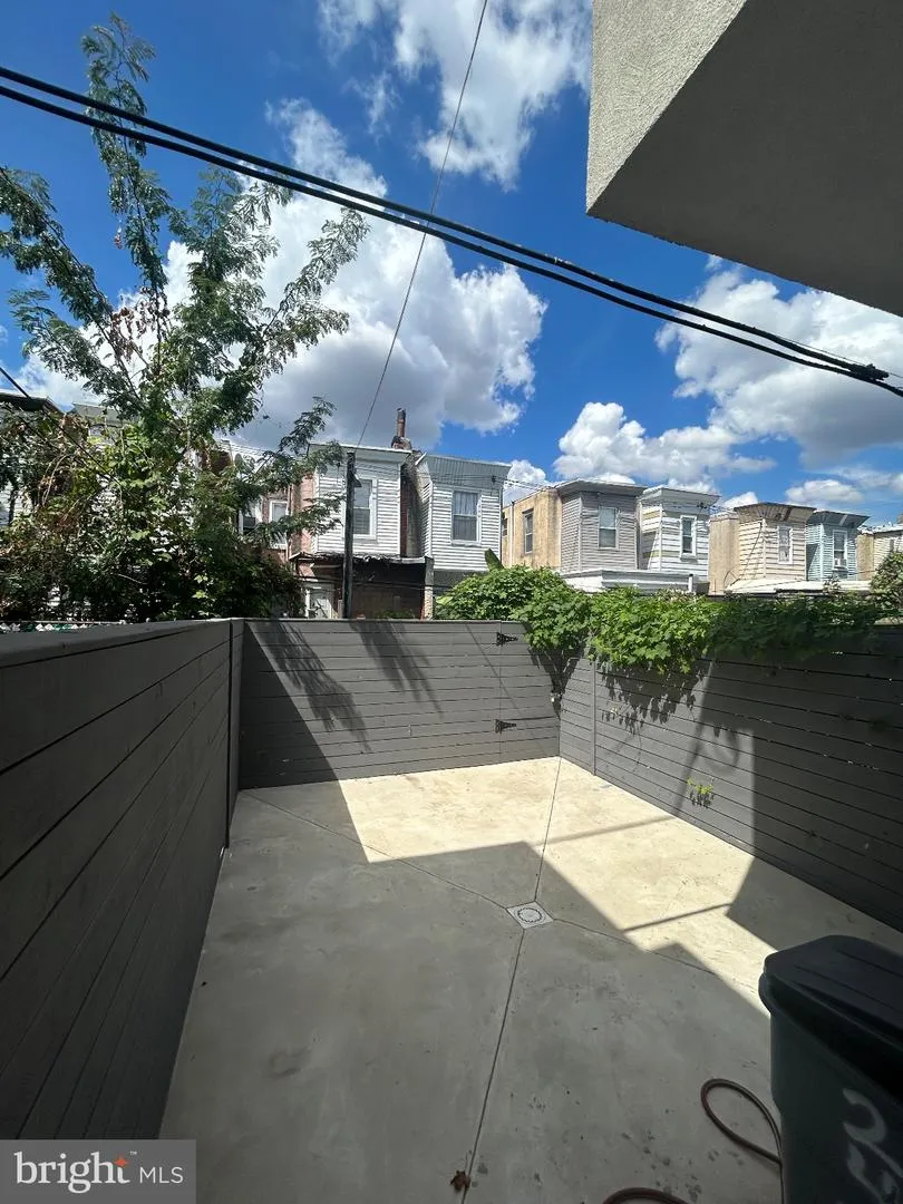 2436 REESE STREET Philadelphia, PA 19133