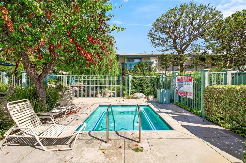 20535 S Vermont Avenue #4 Torrance, CA 90502
