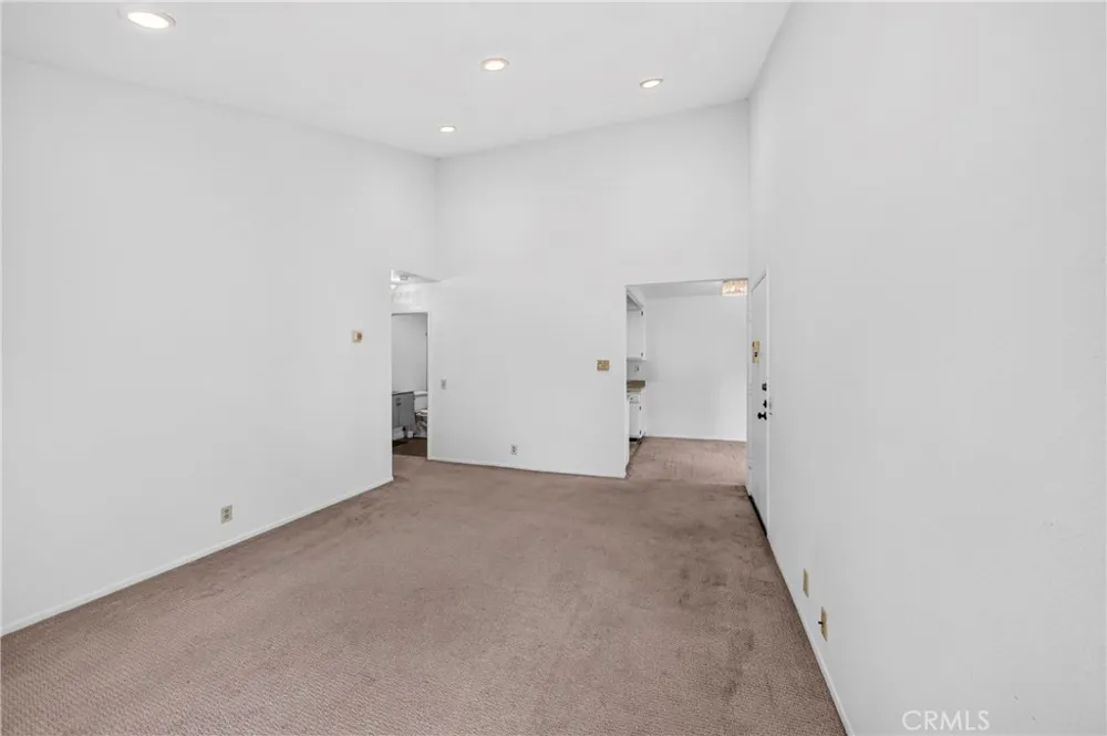 20535 S Vermont Avenue #4 Torrance, CA 90502