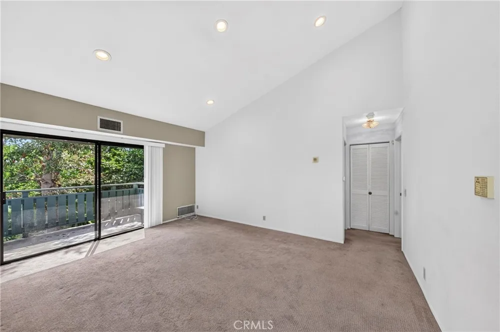 20535 S Vermont Avenue #4 Torrance, CA 90502