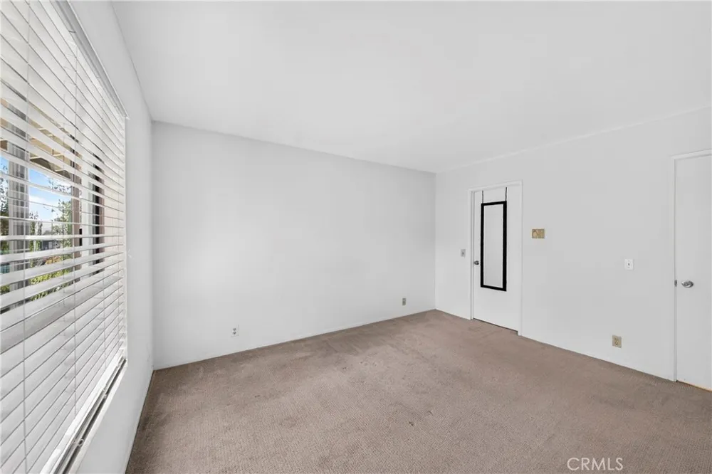 20535 S Vermont Avenue #4 Torrance, CA 90502