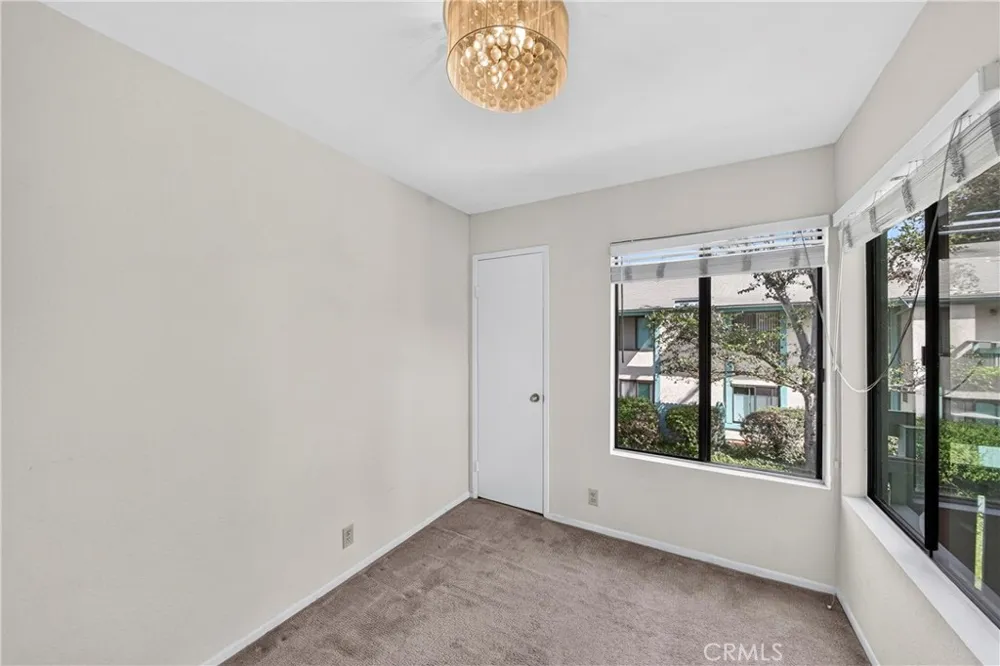 20535 S Vermont Avenue #4 Torrance, CA 90502