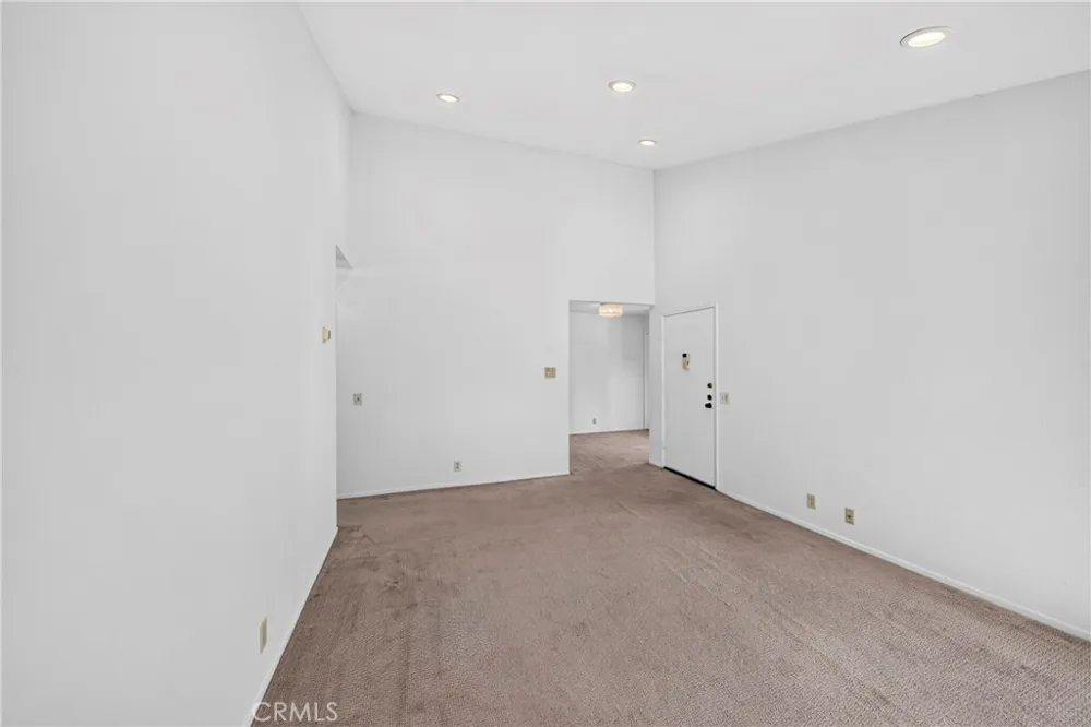 20535 S Vermont Avenue #4 Torrance, CA 90502