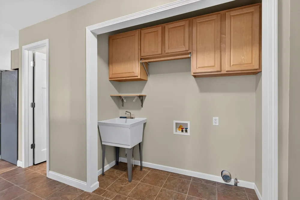 10375 Ferris Court Cement City, MI 49233