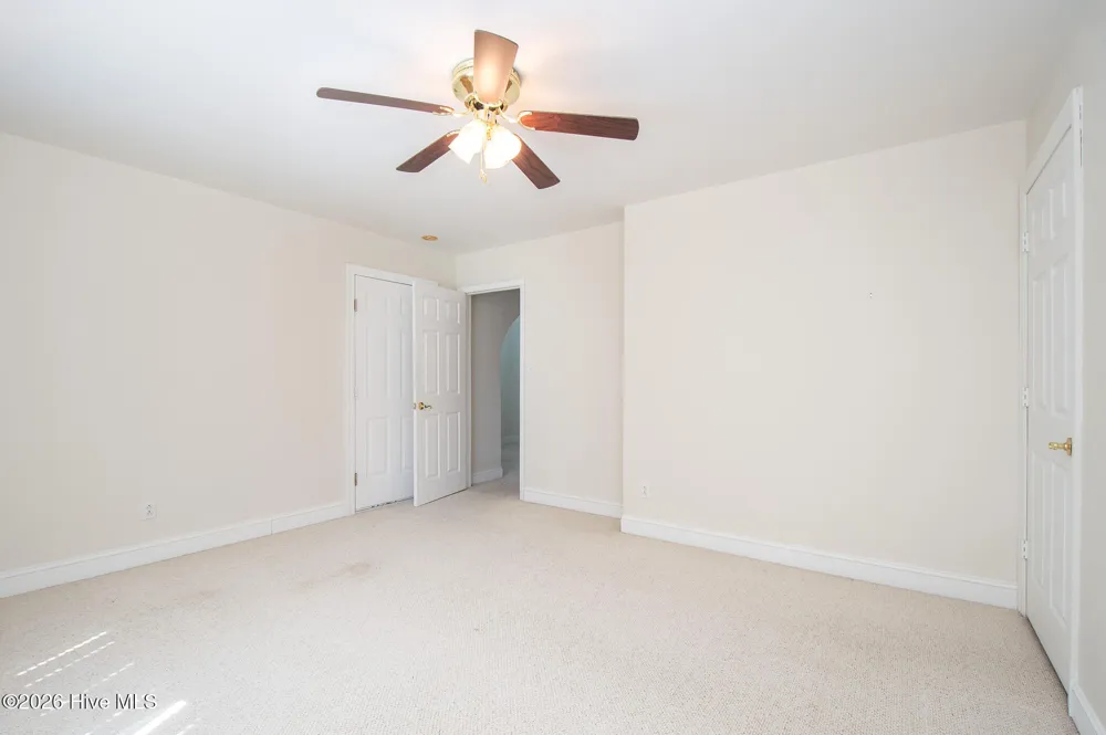 305 Augusta Court Havelock, NC 28532