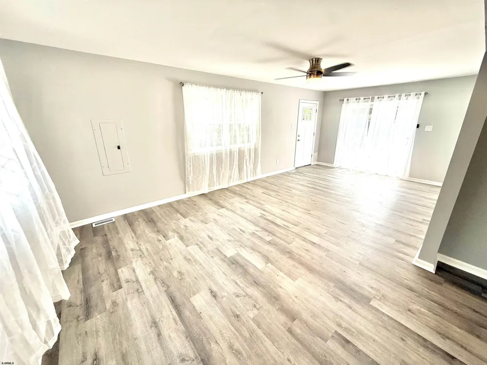 620 Salma Terrace Mays Landing, NJ 08330