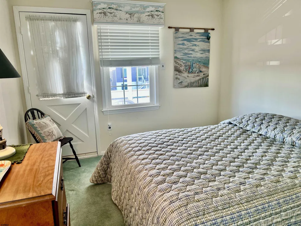 3653 West Ave Ocean City, NJ 08226