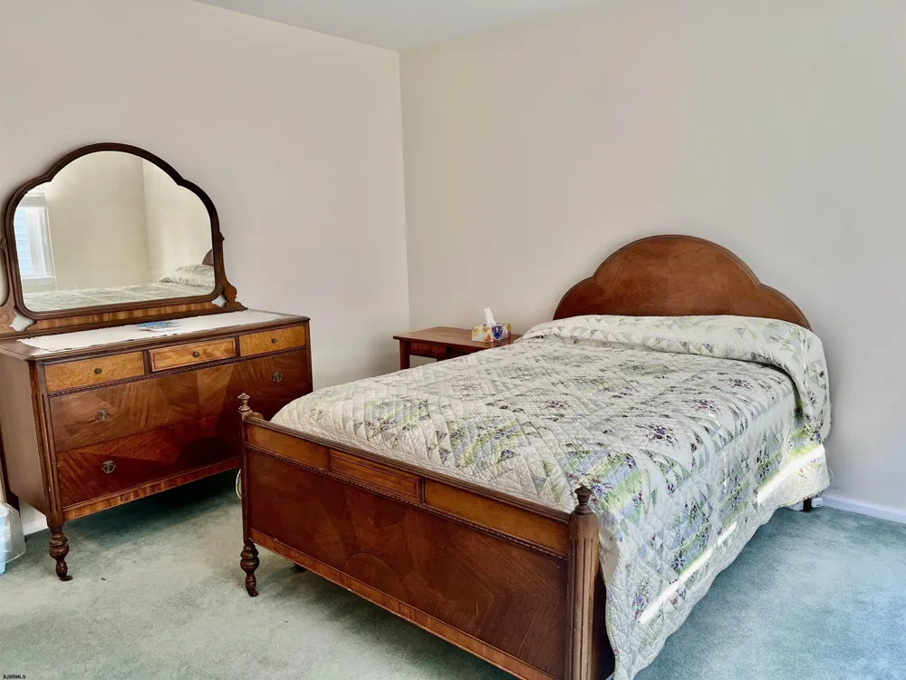 3653 West Ave Ocean City, NJ 08226