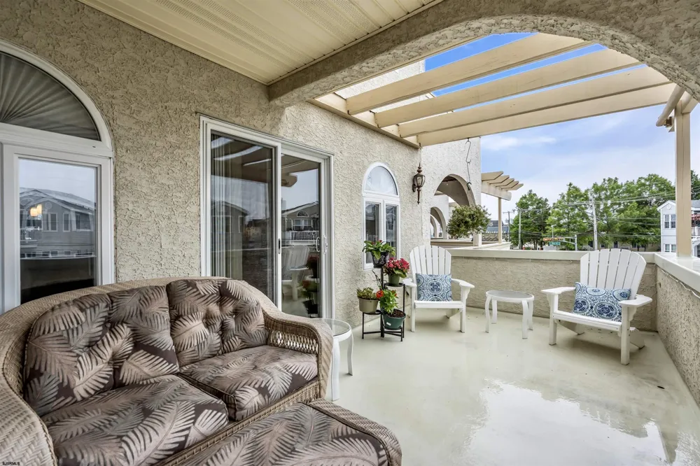 9 W 6th Street Ocean City, NJ 08226