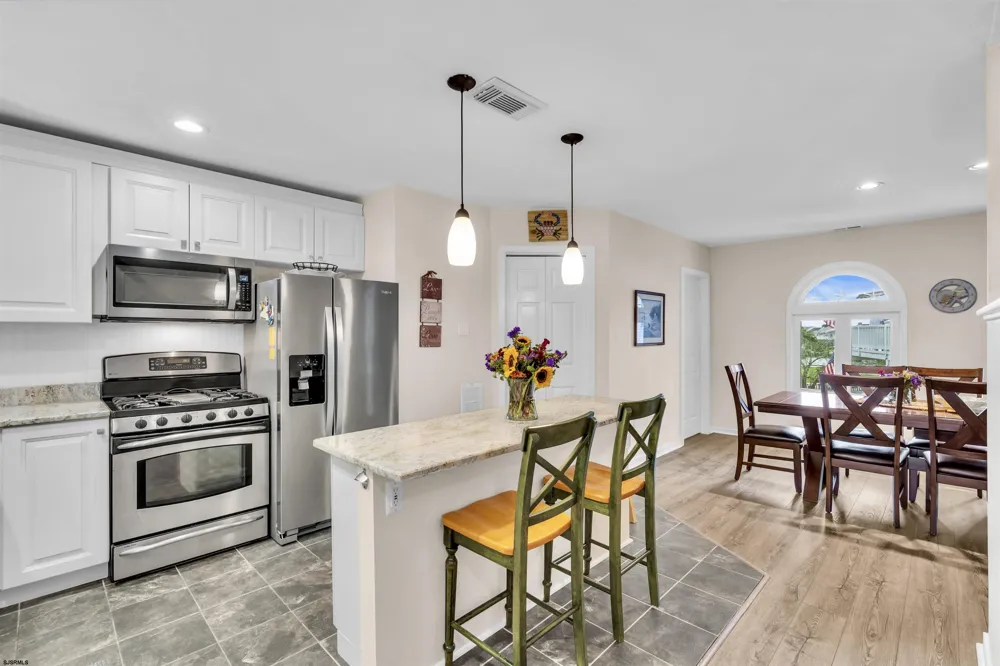 9 W 6th Street Ocean City, NJ 08226