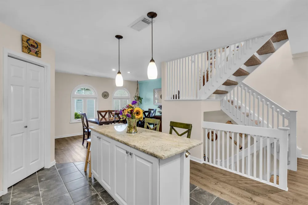 9 W 6th Street Ocean City, NJ 08226