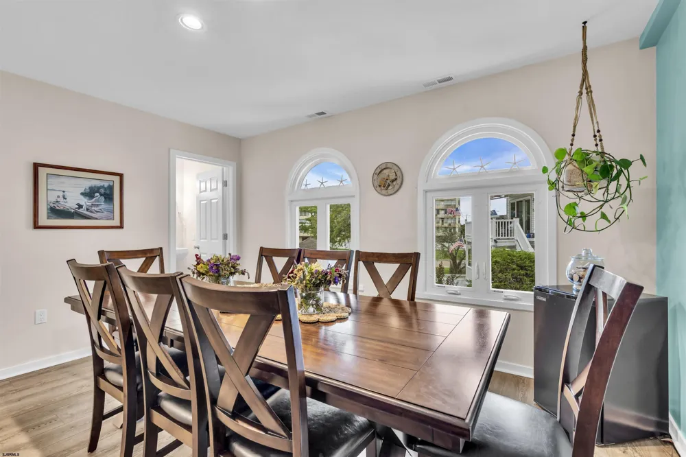 9 W 6th Street Ocean City, NJ 08226