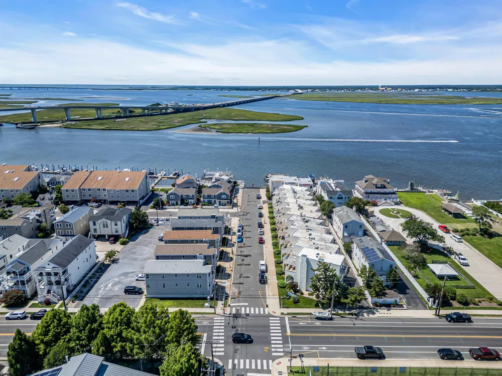 9 W 6th Street Ocean City, NJ 08226
