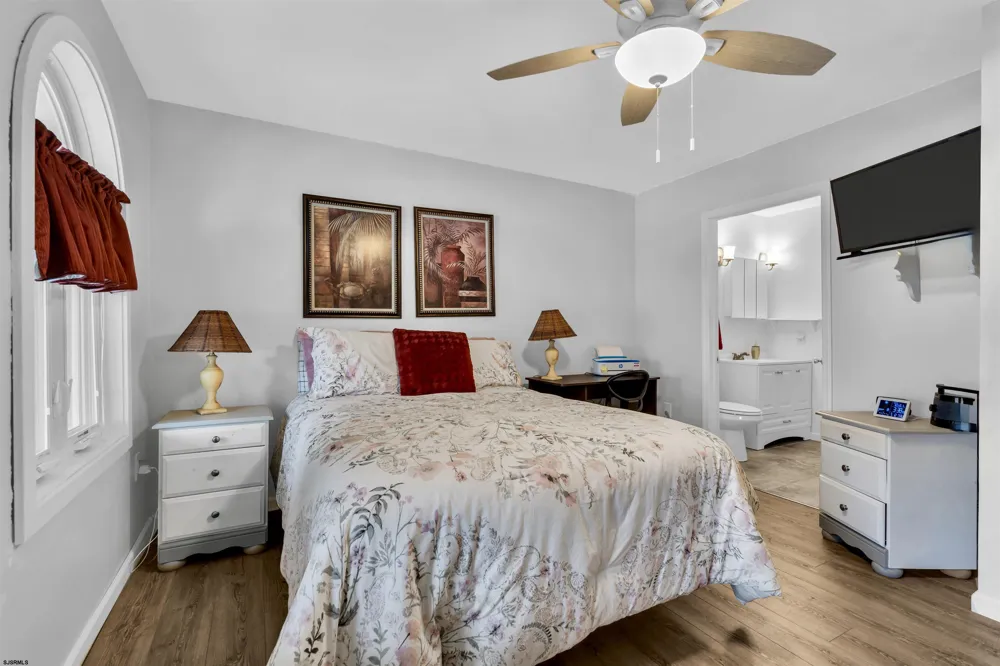 9 W 6th Street Ocean City, NJ 08226