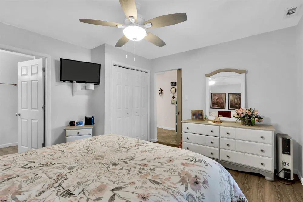 9 W 6th Street Ocean City, NJ 08226