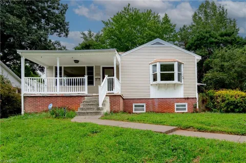 1511 Sharon Road