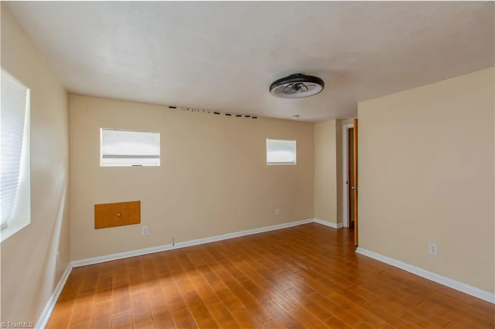 1511 Sharon Road Winston-Salem, NC 27103