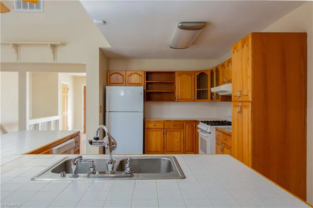 1511 Sharon Road Winston-Salem, NC 27103