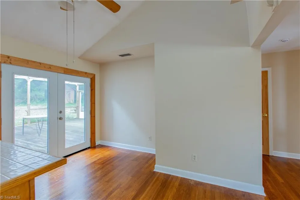1511 Sharon Road Winston-Salem, NC 27103