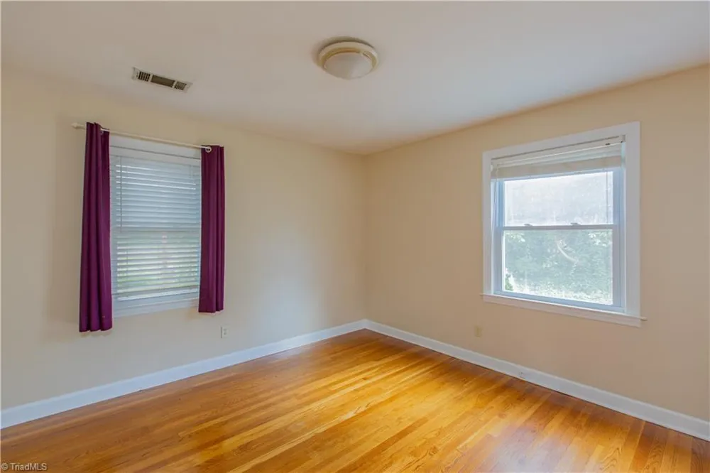 1511 Sharon Road Winston-Salem, NC 27103
