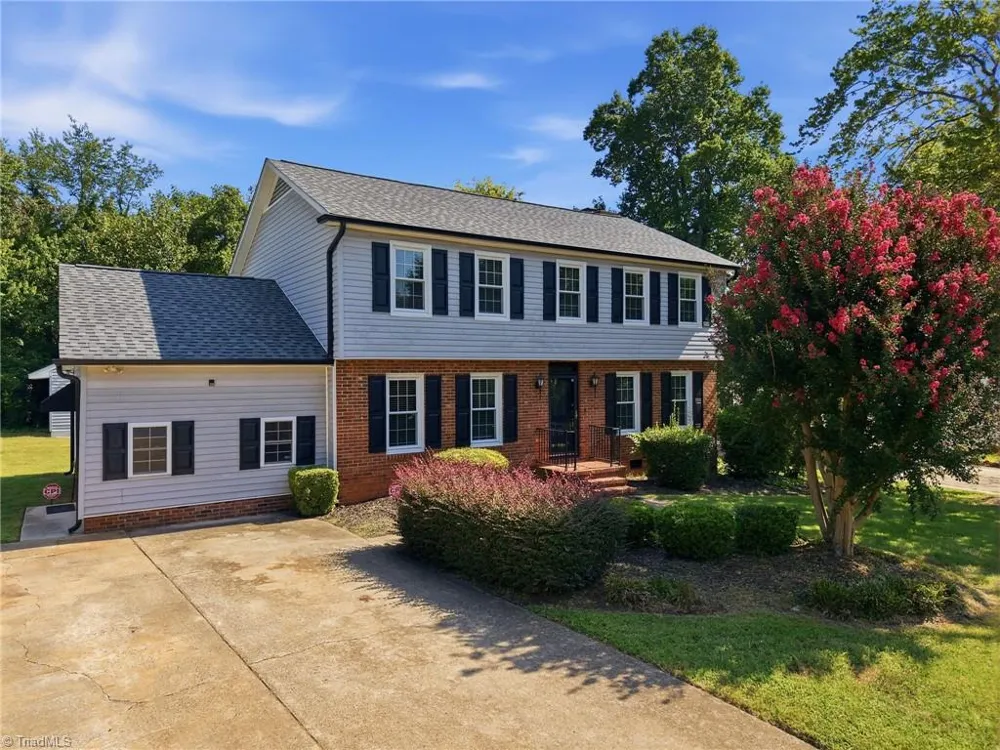 105 Peach Orchard Drive Greensboro, NC 27455