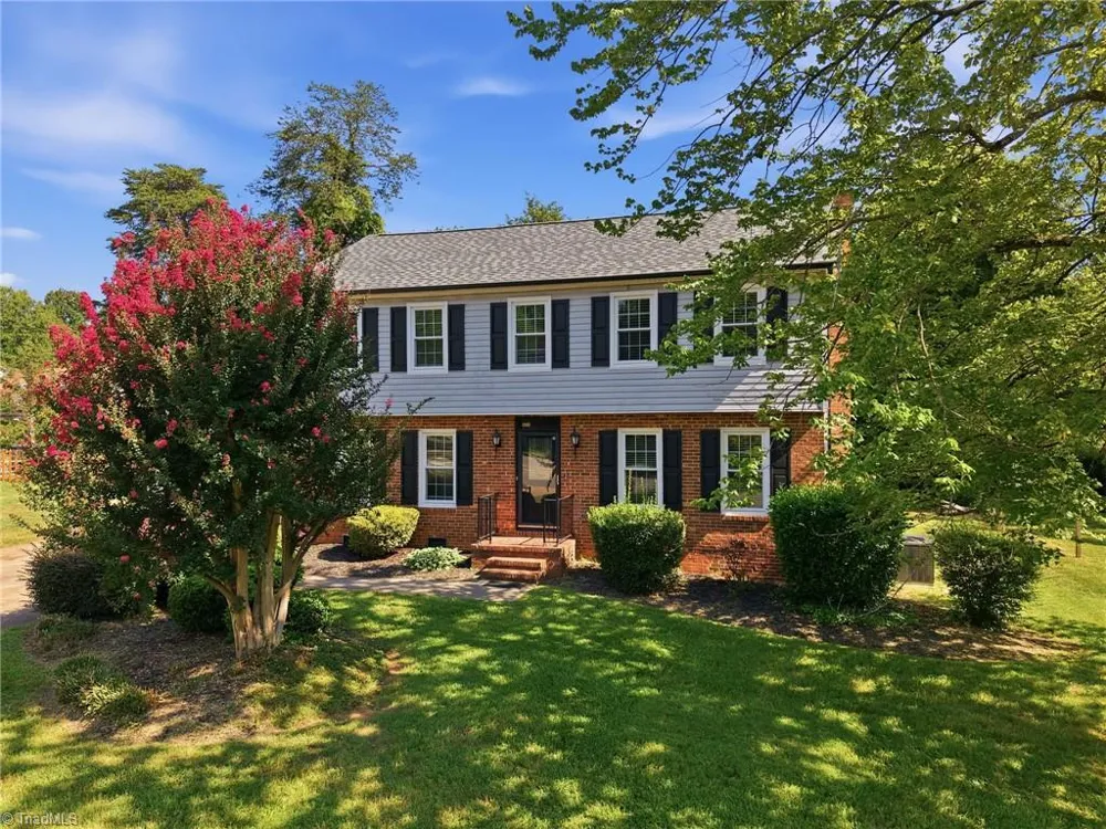 105 Peach Orchard Drive Greensboro, NC 27455