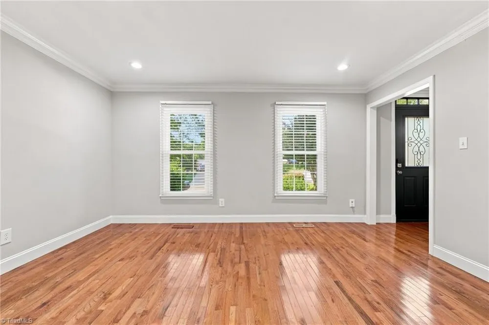 105 Peach Orchard Drive Greensboro, NC 27455