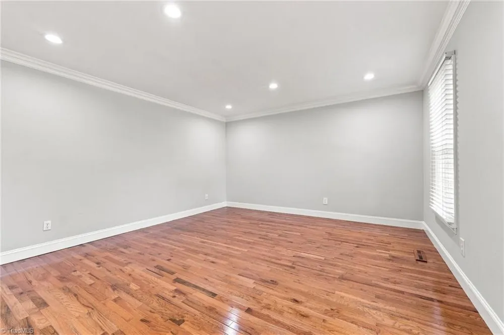 105 Peach Orchard Drive Greensboro, NC 27455