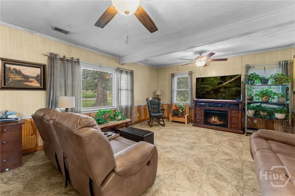 302 Chevis Road Savannah, GA 31419