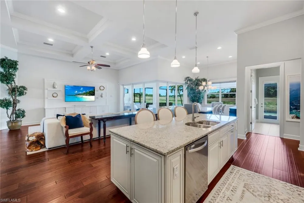 9238 Ores Circle Naples, FL 34120
