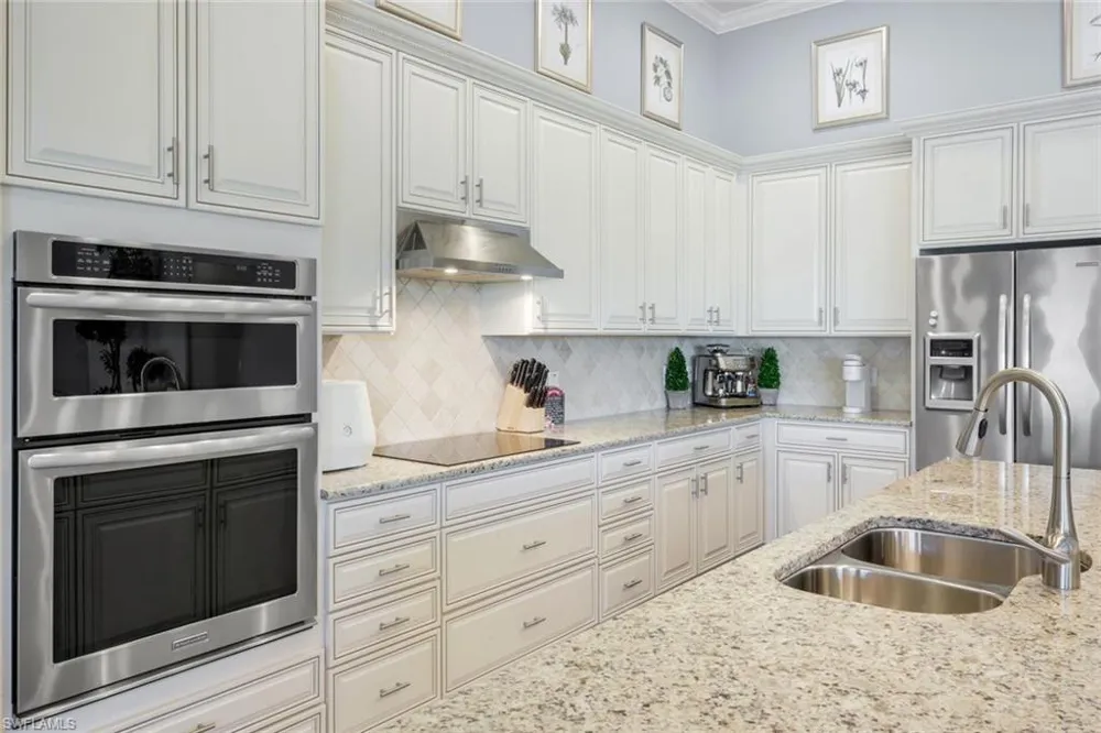 9238 Ores Circle Naples, FL 34120