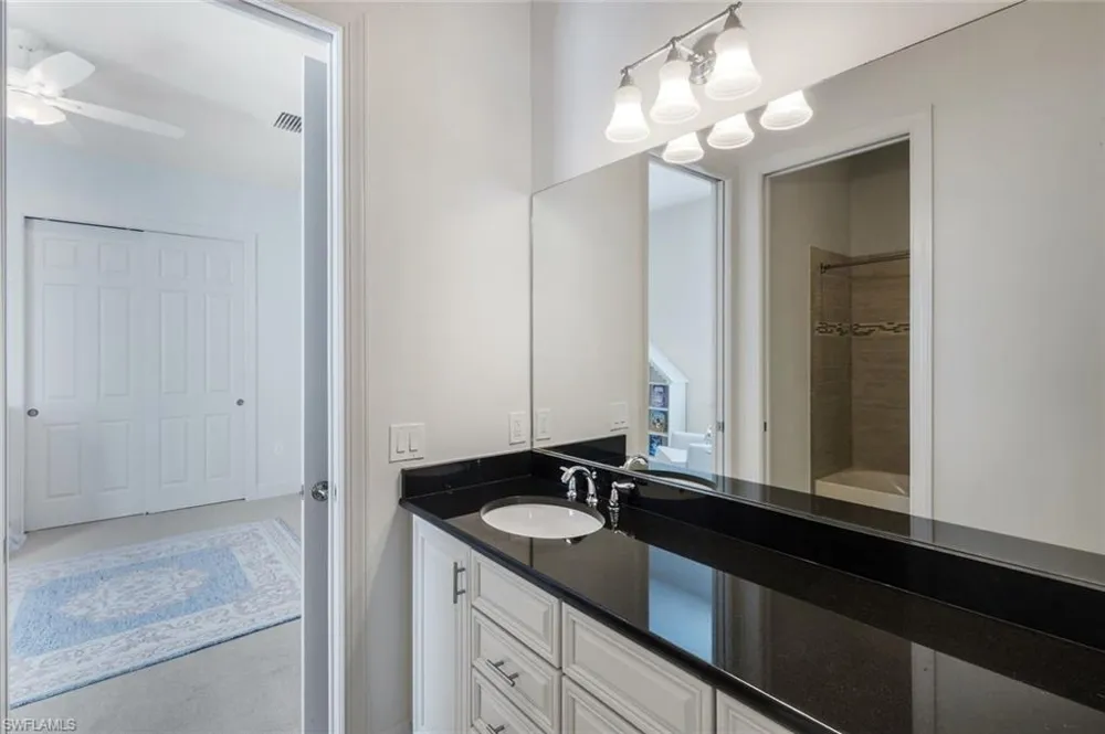 9238 Ores Circle Naples, FL 34120
