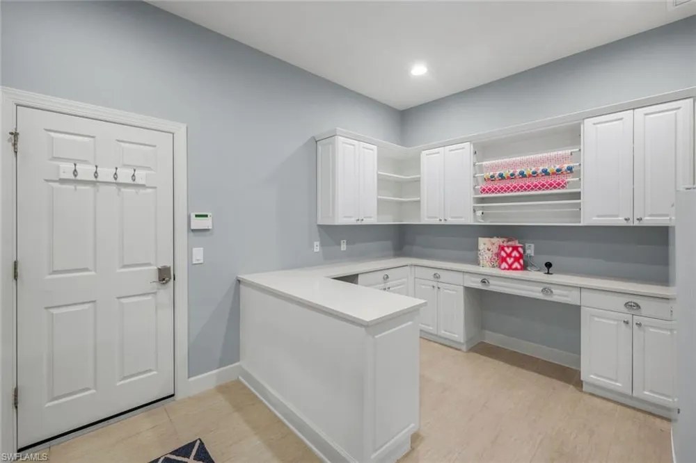 9238 Ores Circle Naples, FL 34120