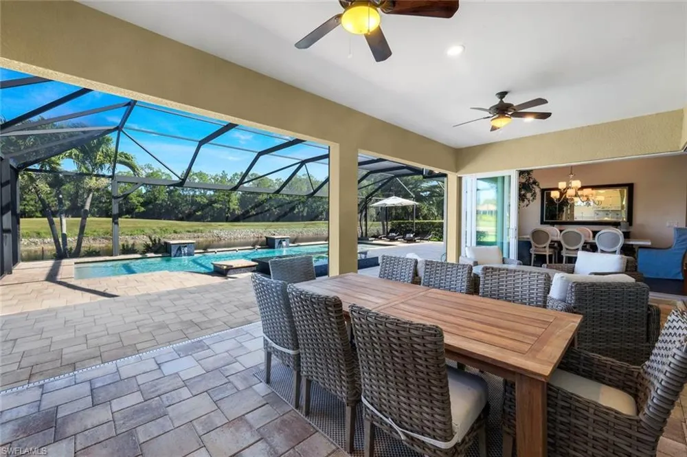 9238 Ores Circle Naples, FL 34120