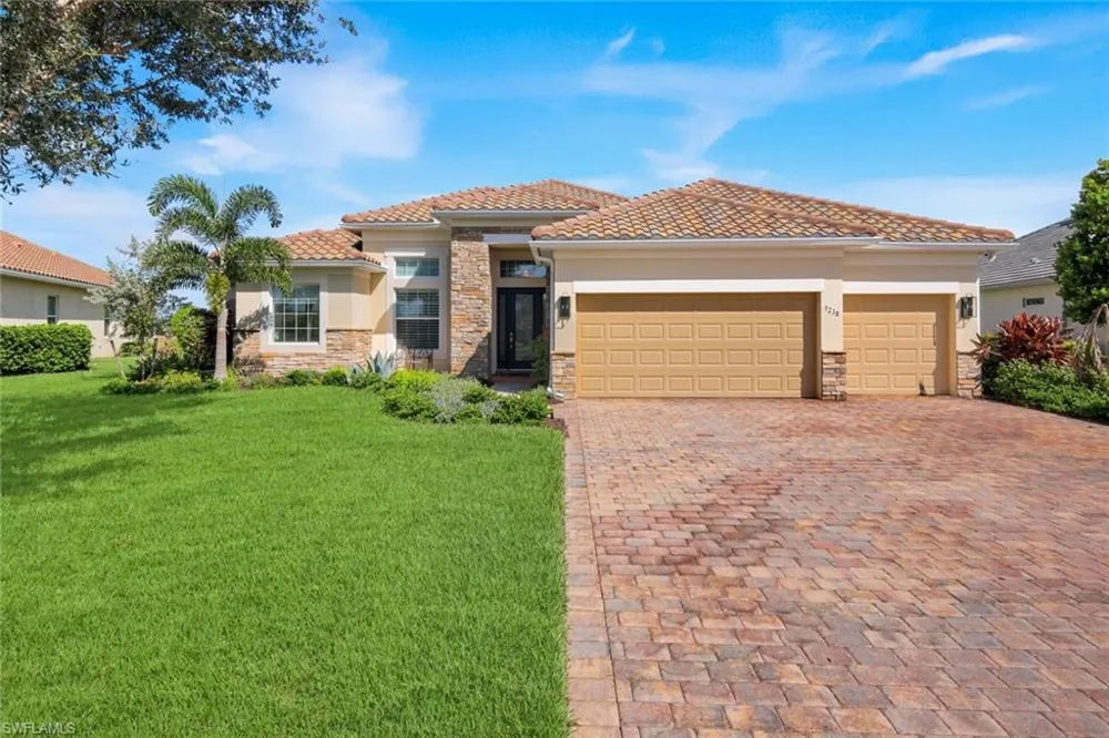 9238 Ores Circle Naples, FL 34120