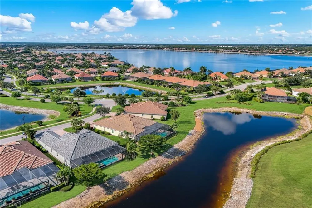 9238 Ores Circle Naples, FL 34120
