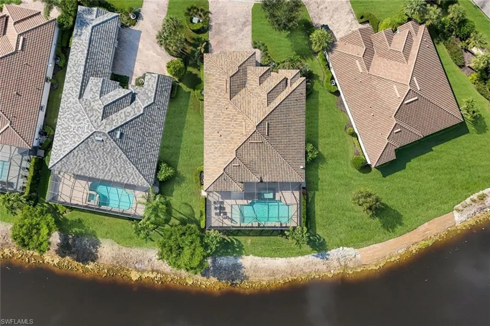 9238 Ores Circle Naples, FL 34120