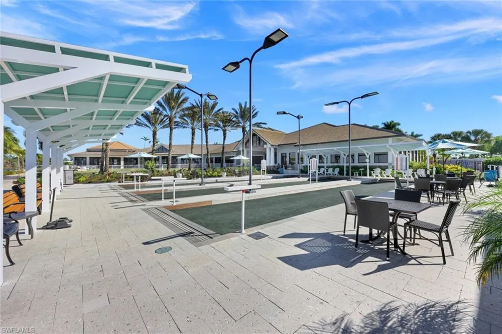 9238 Ores Circle Naples, FL 34120