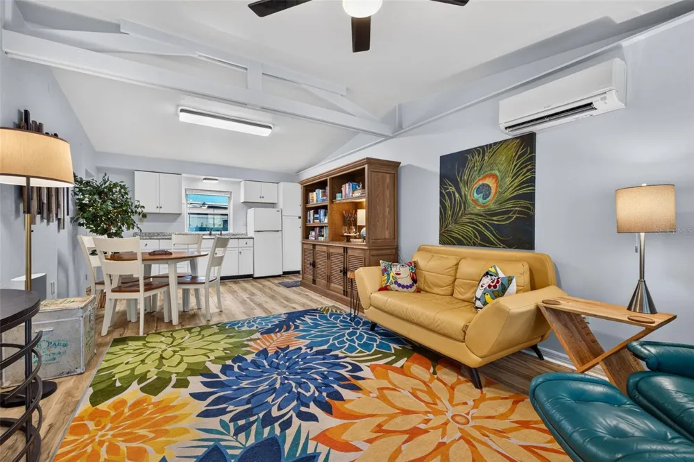 6677 POINSETTIA AVENUE S St Petersburg, FL 33707