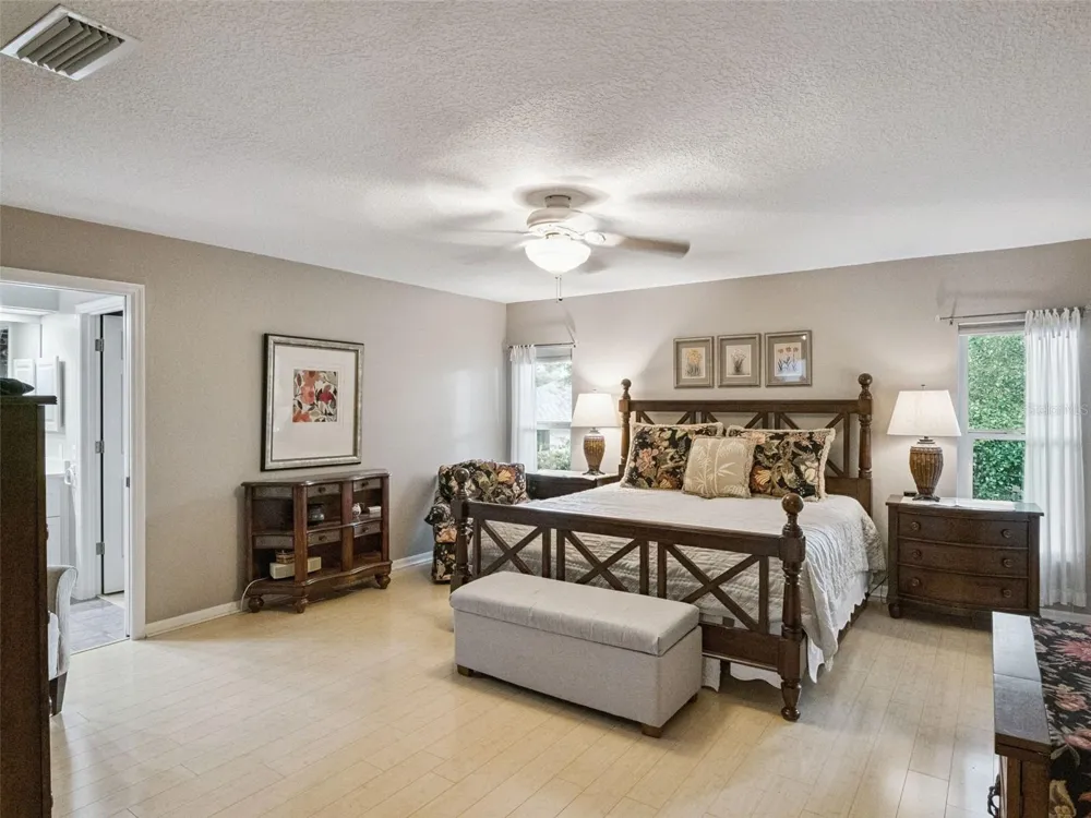 21142 EDINBOROUGH PLACE Leesburg, FL 34748
